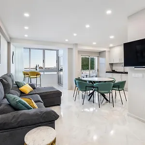 https://faro-main-avenue-apartment.hotelaalgarve.com