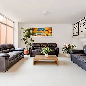 Acogedora En Un Punto De Apartamento Bogotá